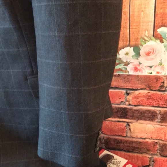 Jos A bank Signature Collection Coat - Picture 16 of 17